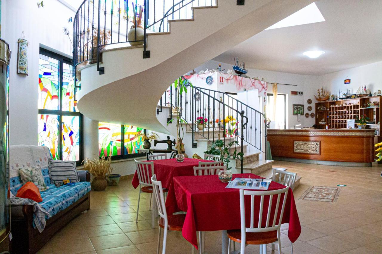 Hotel L'Ancora Capo Vaticano Buitenkant foto