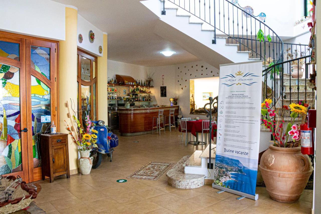 Hotel L'Ancora Capo Vaticano Buitenkant foto