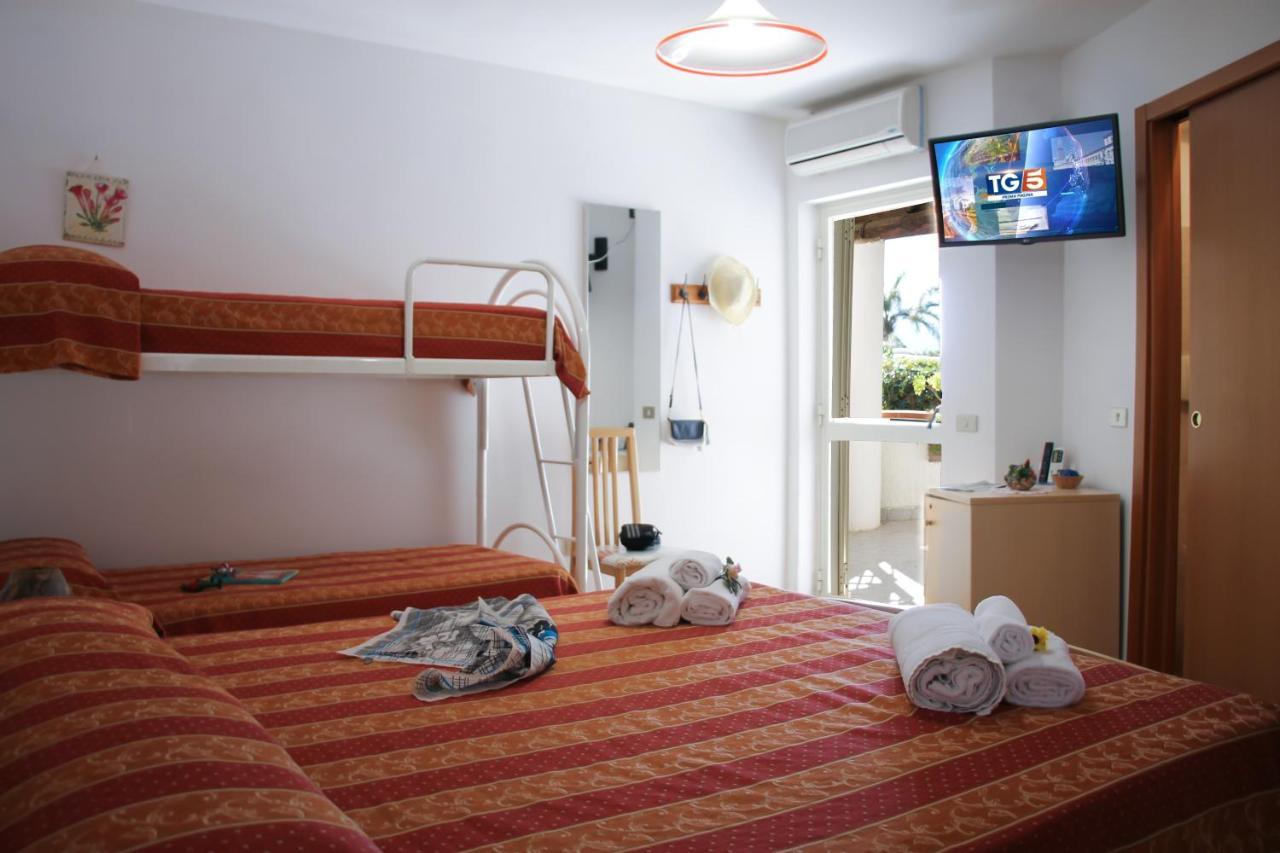 Hotel L'Ancora Capo Vaticano Buitenkant foto