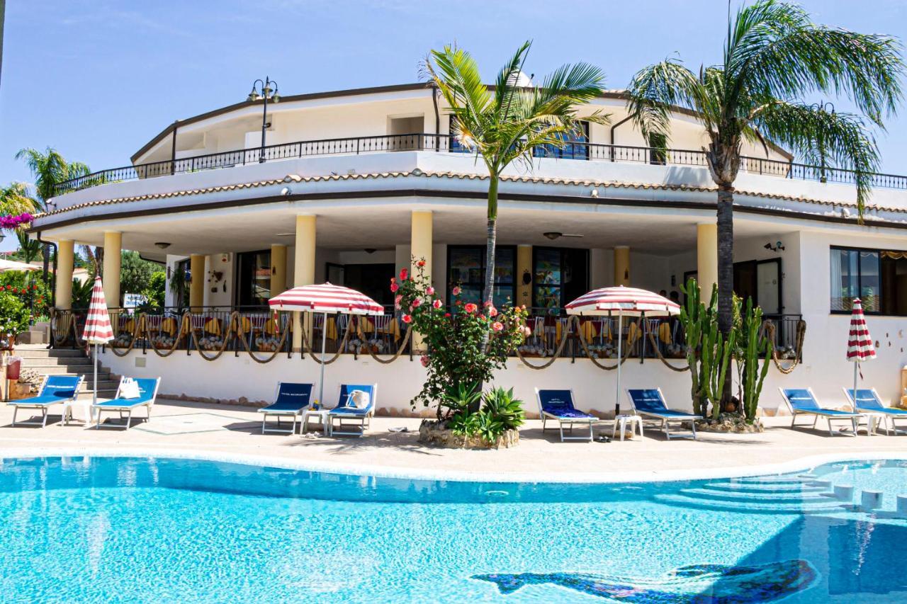Hotel L'Ancora Capo Vaticano Buitenkant foto