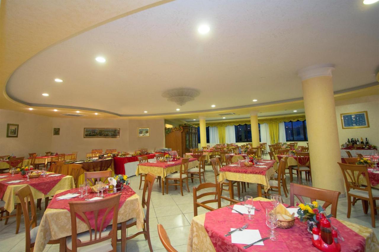 Hotel L'Ancora Capo Vaticano Buitenkant foto