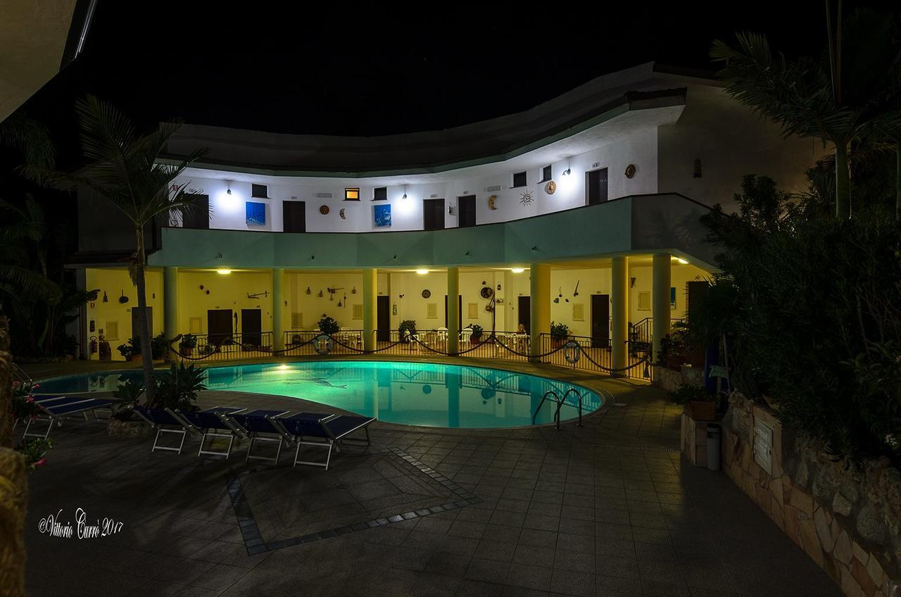 Hotel L'Ancora Capo Vaticano Buitenkant foto