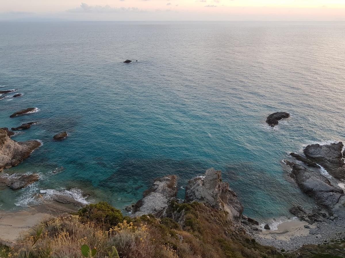 Hotel L'Ancora Capo Vaticano Buitenkant foto